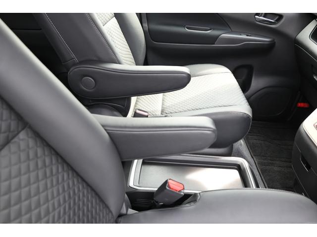 セレナ １．２　ｅ－ＰＯＷＥＲ　ハイウェイスター　Ｖ　３６０°カメラ　エマジェンシーブレーキ　１オナ　スマキー　バックカメラ　ＬＥＤ　レーンアシスト　点検記録簿付　ＥＴＣ　ドラレコ　Ａストップ　イモビ　サイドカーテンエアバック　フルオートエアコン　ＡＢＳ（21枚目）