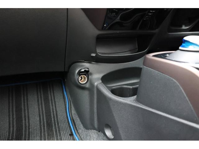 ノート １．２　ｅ－ＰＯＷＥＲ　メダリスト　ナビＴＶ　クルコン　被害軽減ブレーキ　ＴＶナビ　ドライブレコーダ　バックモニター　クルコン　インテリキー　アイドリングストップ　盗難防止装置　ＬＥＤランプ　車線逸脱警報システム　キーフリー　アルミホイール　ＥＴＣ　ＡＢＳ（26枚目）