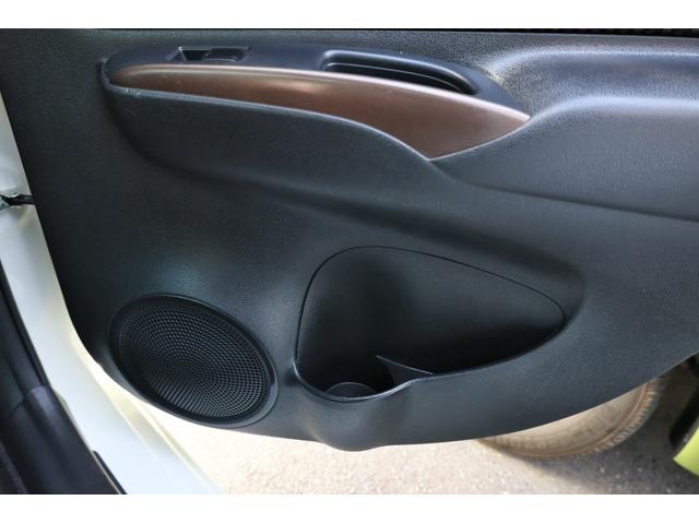 ノート １．２　ｅ－ＰＯＷＥＲ　メダリスト　ナビＴＶ　クルコン　被害軽減ブレーキ　ＴＶナビ　ドライブレコーダ　バックモニター　クルコン　インテリキー　アイドリングストップ　盗難防止装置　ＬＥＤランプ　車線逸脱警報システム　キーフリー　アルミホイール　ＥＴＣ　ＡＢＳ（33枚目）