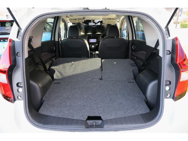 ノート １．２　ｅ－ＰＯＷＥＲ　メダリスト　ナビＴＶ　クルコン　被害軽減ブレーキ　ＴＶナビ　ドライブレコーダ　バックモニター　クルコン　インテリキー　アイドリングストップ　盗難防止装置　ＬＥＤランプ　車線逸脱警報システム　キーフリー　アルミホイール　ＥＴＣ　ＡＢＳ（36枚目）