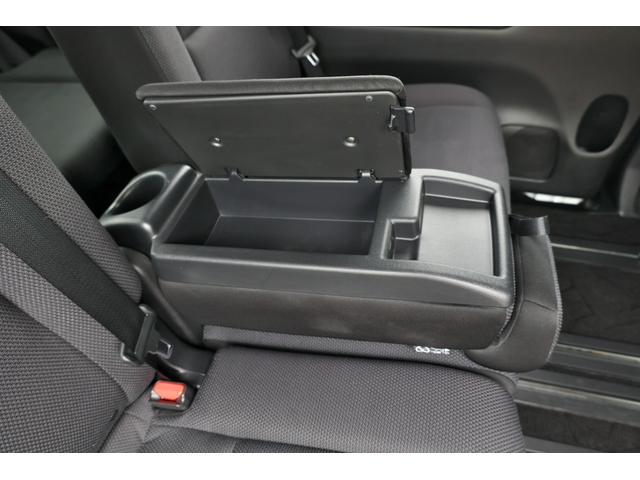 セレナ ２．０　Ｇ　ナビＴＶ　ＡＶＭ　ＬＥＤ　両側オート　ＬＥＤヘッドライト　スマートキー　クルーズコントロール　レーンキープアシスト　バックカメラ　ＥＴＣ　アイドリングストップ　ワンオーナー　アルミホイール　記録簿　オートエアコン　メモリーナビ　ナビＴＶ（39枚目）