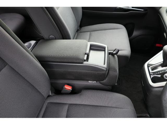 セレナ ２．０　Ｇ　ナビＴＶ　ＡＶＭ　ＬＥＤ　両側オート　ＬＥＤヘッドライト　スマートキー　クルーズコントロール　レーンキープアシスト　バックカメラ　ＥＴＣ　アイドリングストップ　ワンオーナー　アルミホイール　記録簿　オートエアコン　メモリーナビ　ナビＴＶ（40枚目）