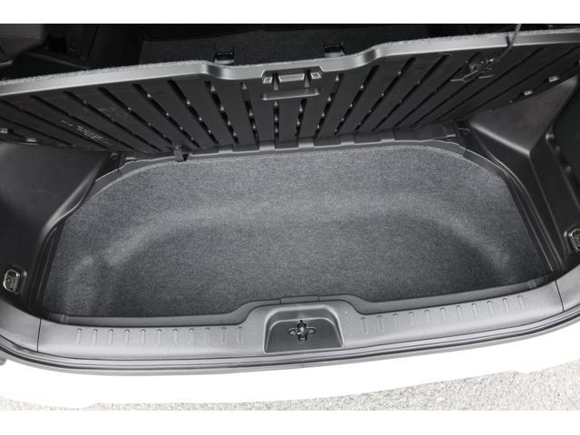 セレナ ２．０　Ｇ　ナビＴＶ　ＡＶＭ　ＬＥＤ　両側オート　ＬＥＤヘッドライト　スマートキー　クルーズコントロール　レーンキープアシスト　バックカメラ　ＥＴＣ　アイドリングストップ　ワンオーナー　アルミホイール　記録簿　オートエアコン　メモリーナビ　ナビＴＶ（49枚目）