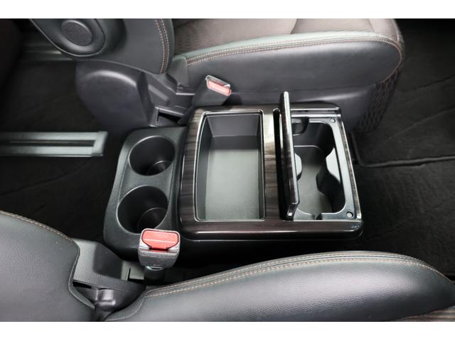 エルグランド ２．５　２５０ハイウェイスターＳ　アーバンクロム後席モニター　両電動ドア　ドライブレコーダ　インテリキー　パワーウインドウ　ＬＥＤライト　メモリーナビ　セキュリティ　Ｂカメラ　クルコン　カーテンエアバック　オートエアコン　ＡＷ　ＥＴＣ　ナビＴＶ　エアバッグ（21枚目）