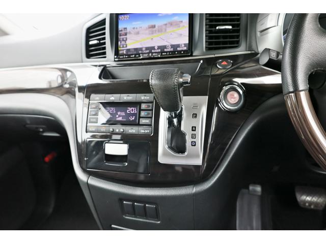 エルグランド ２．５　２５０ハイウェイスターＳ　アーバンクロム後席モニター　両電動ドア　ドライブレコーダ　インテリキー　パワーウインドウ　ＬＥＤライト　メモリーナビ　セキュリティ　Ｂカメラ　クルコン　カーテンエアバック　オートエアコン　ＡＷ　ＥＴＣ　ナビＴＶ　エアバッグ（29枚目）