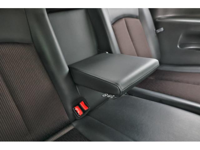 エルグランド ２．５　２５０ハイウェイスターＳ　アーバンクロム後席モニター　両電動ドア　ドライブレコーダ　インテリキー　パワーウインドウ　ＬＥＤライト　メモリーナビ　セキュリティ　Ｂカメラ　クルコン　カーテンエアバック　オートエアコン　ＡＷ　ＥＴＣ　ナビＴＶ　エアバッグ（42枚目）