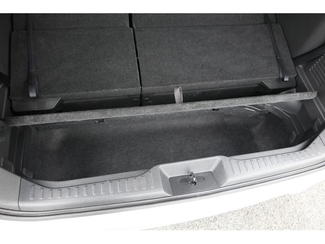 エルグランド ２．５　２５０ハイウェイスターＳ　アーバンクロム後席モニター　両電動ドア　ドライブレコーダ　インテリキー　パワーウインドウ　ＬＥＤライト　メモリーナビ　セキュリティ　Ｂカメラ　クルコン　カーテンエアバック　オートエアコン　ＡＷ　ＥＴＣ　ナビＴＶ　エアバッグ（48枚目）