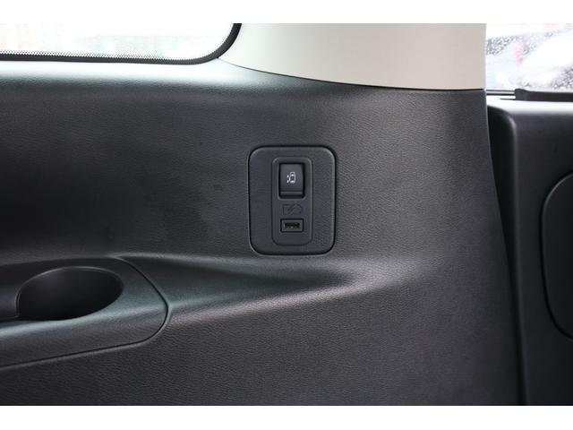 セレナ １．２　ｅ－ＰＯＷＥＲ　ハイウェイスター　Ｖ　後席モニター　３６０°カメラ　エマジェンシーブレーキ　１オナ　スマキー　バックカメラ　ＬＥＤ　レーンアシスト　点検記録簿付　ＥＴＣ　ドラレコ　Ａストップ　イモビ　サイドカーテンエアバック　フルオートエアコン　ＡＢＳ（46枚目）