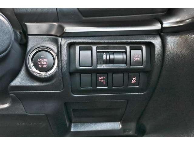 XV 2.0 アドバンス スタイル エディション 4WD 車線逸脱警報 Rカメラ LEDライト 衝突軽減システム クルーズコントロール 4WD サイドカメラ メモリーナビ スマートキー ドライブレコーダー ETC 盗難防止システム アイドリングストップ(11枚目)