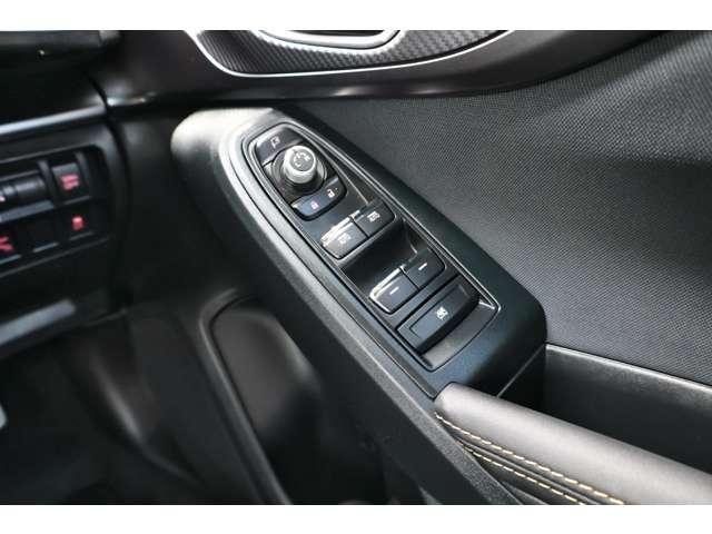 XV 2.0 アドバンス スタイル エディション 4WD 車線逸脱警報 Rカメラ LEDライト 衝突軽減システム クルーズコントロール 4WD サイドカメラ メモリーナビ スマートキー ドライブレコーダー ETC 盗難防止システム アイドリングストップ(15枚目)