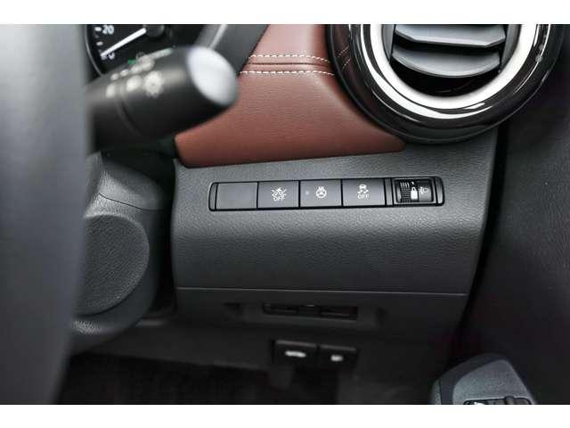 キックス 1.2XFOUR(e-POWER)4WDスタイルエディション 衝突軽減 LED 全方位カメラ スマートキー 車線逸脱警報 4WD バックカメラ ETC アルミホイール 禁煙車 メモリーナビ ワンオーナー オートエアコン アイドリングストップ(13枚目)