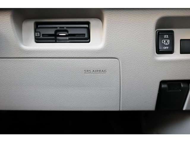 ルークス 660 X ナビTV AVM オートスライド ETC アラモニ 前後衝突軽減ブレーキ ワンオーナー車 車線逸脱防止 ETC スマートキー 定期点検記録簿 キーフリー ドライブレコーダー i-stop フルオートエアコン パワーウインドウ バックカメラ(17枚目)