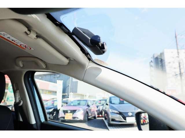 デミオ 1.5 XD ツーリング ディーゼルターボ パドルシフト スマートキ AAC Bカメ ETC付き Aストップ 1オーナー車 ドライブレコ ナビ&TV LDWS 全席パワーウインドウ PS キーレスエントリー LEDライト サイドエアバッグ メモリーナビ(7枚目)