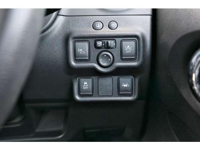 ノート 1.2 e-POWER X ブラックアロー エマブレクルコン 障害物ソナー アラウンドビュ-モニター 車線逸脱 LEDランプ 1オーナー スマートキー アクティブクルーズコントロール キーレス ナビTV Wエアバッグ アルミ パワーウインドウ オートエアコン(12枚目)