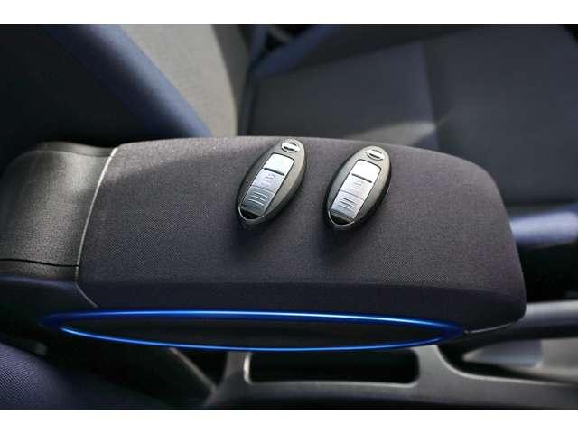 ノート 1.2 e-POWER X ブラックアロー エマブレクルコン 障害物ソナー アラウンドビュ-モニター 車線逸脱 LEDランプ 1オーナー スマートキー アクティブクルーズコントロール キーレス ナビTV Wエアバッグ アルミ パワーウインドウ オートエアコン(14枚目)