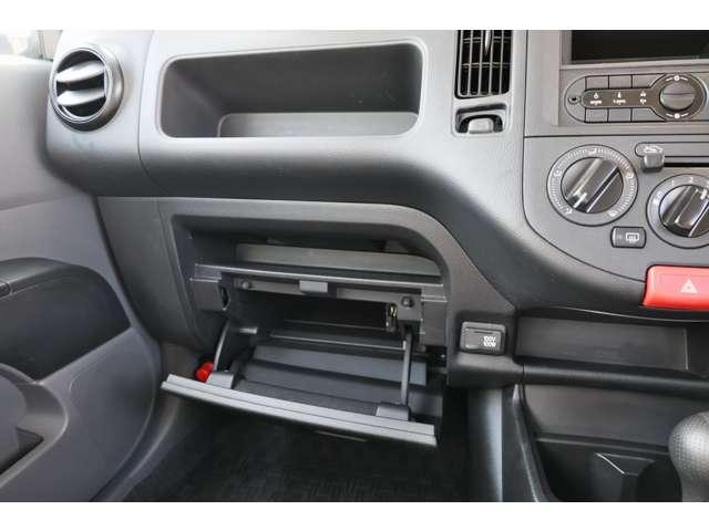 ＮＶ１５０ＡＤ １．５　ＶＥ　エマブレ　電格ミラー　ＶＤＣ　ＬＤＷ　エマージェンシーブレーキ　パワーウインドウ　ＰＳ　キーレス　ＥＴＣ　車線逸脱警報　エアバッグ　運転席助手席エアバック　エアコン　ＡＢＳ（18枚目）