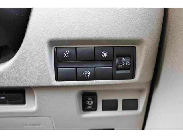 ルークス ６６０　Ｘ　エマブレ　ナビＴＶ　ＡＶＭ　ドラレコ　アラモニ　前後衝突軽減ブレーキ　ワンオーナー車　車線逸脱防止　ＥＴＣ　スマートキー　定期点検記録簿　キーフリー　ドライブレコーダー　ｉ－ｓｔｏｐ　フルオートエアコン　パワーウインドウ　バックカメラ（13枚目）