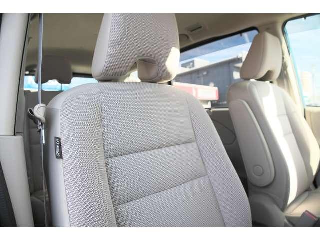 セレナ ２．０　Ｘ　Ｖセレクション　プロパイ　ナビＴＶ　両側オート　ＡＶＭ　レーンキープ　オートクルーズ　インテリキー　ＥＴＣ　ワンオーナー　アイドリングストップ　盗難防止システム　Ｂカメラ　ナビＴＶ　ＡＢＳ　助手席エアバック　ＡＡＣ　キーフリー　ＰＳ　ワンセグ（14枚目）