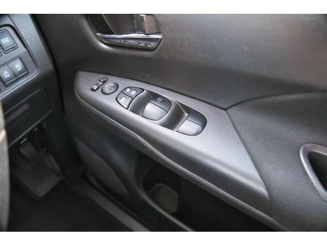 セレナ 1.2 e-POWER ハイウェイスター V プロパイ ナビTV AVM 両側オート 360°カメラ エマジェンシーブレーキ 1オナ スマキー バックカメラ LED レーンアシスト 点検記録簿付 ETC ドラレコ Aストップ イモビ サイドカーテンエアバック フルオートエアコン ABS(18枚目)