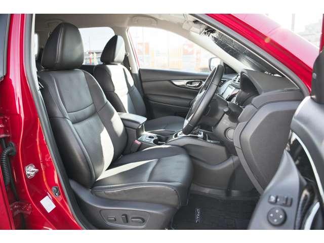 エクストレイル ２．０　２０Ｘｉ　ハイブリッド　プロパイ　ナビＴＶ　ＡＶＭ　ＬＥＤ　全周囲　車線逸脱警報　衝突被害軽減　ワンオーナー　インテリジェントキー　ＬＥＤ　盗難防止システム　ＥＴＣ　ナビＴＶ　アイドリングストップ　オートエアコン　ＡＢＳ　ドライブレコーダー　アルミホイール（14枚目）