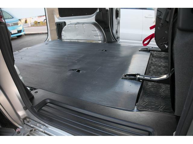 ＮＶ２００バネットバン １．６　ＤＸ　５人乗　ＦＭＡＭラジオ　ＥＴＣ　ドラレコ　ドラレコ　点検記録簿　パワーステアリング　エアバック　マニュアルエアコン　ＡＢＳ　キーフリー　フロントパワーウインドウ　１オ－ナ－　ＥＴＣ付き　ＷエアＢ（22枚目）