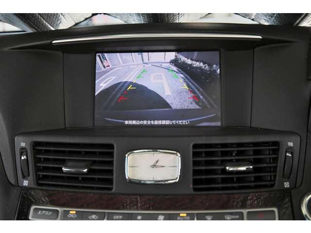 フーガハイブリッド ３．５　Ａパッケージ　ナビＴＶ　キセノン　クルコン　ＢＳモニタ　サイドカメラ　オートクルーズ　ＥＴＣ　ドラレコ　ＨＤＤナビ　アルミ　盗難防止システム　キーフリー　アイドリングストップ　オートエアコン　インテリジェントキ－　Ｂカメラ（3枚目）