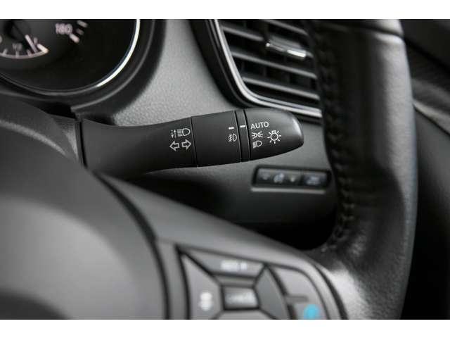 エクストレイル ２．０　２０Ｘｉ　ハイブリッド　４ＷＤ　プロパイ　ＡＶＭ　ＬＥＤ　アダプティブクルーズコントロール　ワンオーナー　パートタイム４ＷＤ　ドライブレコーダー　ＥＴＣ　エアコン　イモビ　Ｒカメラ　アルミ　ＡＢＳ　ＴＶナビ　メモリーナビ　ワンセグＴＶ　寒冷地仕様（12枚目）