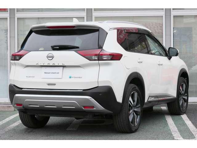 エクストレイル １．５　Ｇ　ｅ－４ＯＲＣＥ　４ＷＤ　４ＷＤ　プロパイ　１オーナー　ＬＥＤヘッドランプ　ナビＴＶ　スマートキー　レーダークルーズ　ＬＫＡ　キーフリー　ＥＴＣ　４ＷＤ　アルミホイール　メモリーナビ　記録簿　ドライブレコーダー　バックカメラ　サイドカメラ　ＰＳ（5枚目）