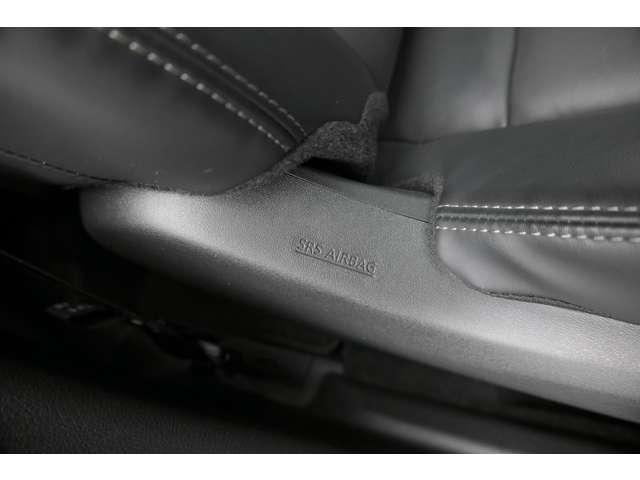 エクストレイル １．５　Ｇ　ｅ－４ＯＲＣＥ　４ＷＤ　４ＷＤ　プロパイ　１オーナー　ＬＥＤヘッドランプ　ナビＴＶ　スマートキー　レーダークルーズ　ＬＫＡ　キーフリー　ＥＴＣ　４ＷＤ　アルミホイール　メモリーナビ　記録簿　ドライブレコーダー　バックカメラ　サイドカメラ　ＰＳ（15枚目）