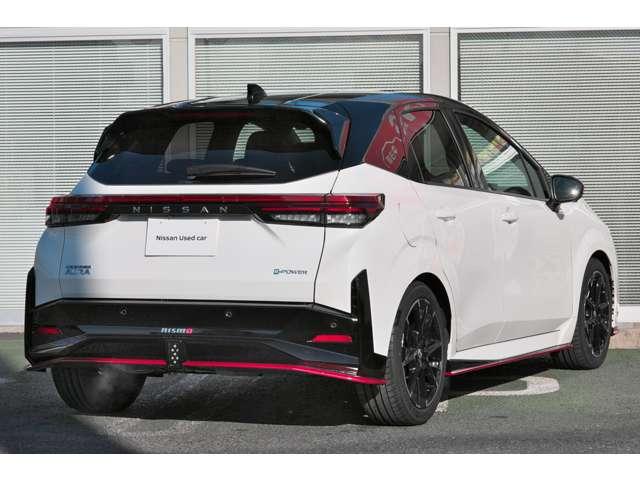 オーラ 1.2 NISMO レカロシート プロパイ ナビTV AVM カーテンエアバッグ エマブレ 禁煙 インテリキー 車線逸脱警報 ワンセグ キーフリーシステム ダブルエアバック アルミホイール 運転席エアバッグ メモリーナビ アイドリングストップ ナビTV ABS(5枚目)