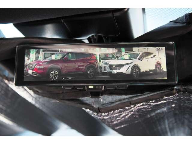 オーラ 1.2 NISMO レカロシート プロパイ ナビTV AVM カーテンエアバッグ エマブレ 禁煙 インテリキー 車線逸脱警報 ワンセグ キーフリーシステム ダブルエアバック アルミホイール 運転席エアバッグ メモリーナビ アイドリングストップ ナビTV ABS(19枚目)