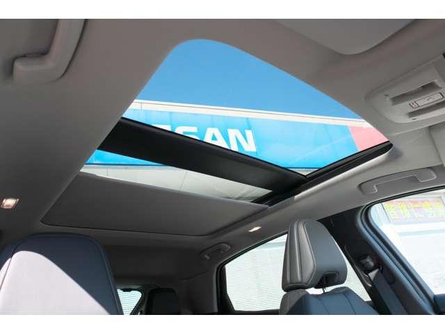 アリア B9 e-4ORCE 4WD フルオートエアコン LEDヘッドライト ETC 4WD(9枚目)