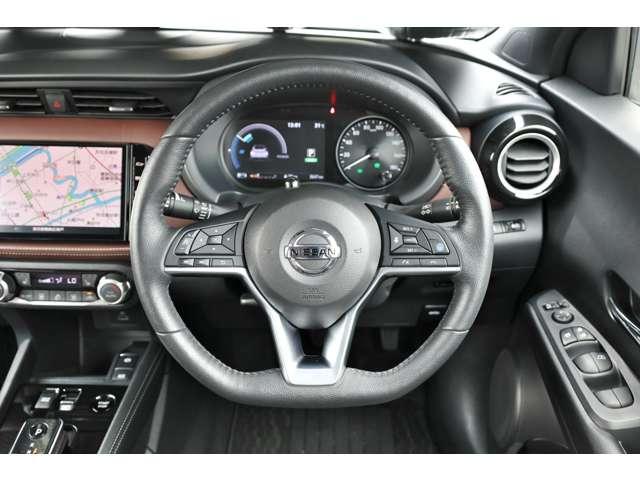 キックス １．２Ｘ　ＦＯＵＲ　スタイルエディション　衝突軽減　ＬＥＤ　全方位カメラ　スマートキー　車線逸脱警報　４ＷＤ　ドライブレコーダー　バックカメラ　ＥＴＣ　アルミホイール　メモリーナビ　ワンオーナー　オートエアコン　アイドリングストップ（12枚目）