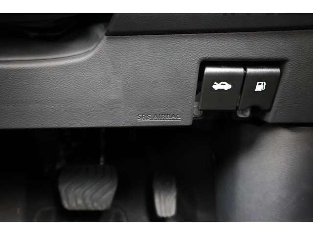 キックス １．２Ｘ　ＦＯＵＲ　スタイルエディション　衝突軽減　ＬＥＤ　全方位カメラ　スマートキー　車線逸脱警報　４ＷＤ　ドライブレコーダー　バックカメラ　ＥＴＣ　アルミホイール　メモリーナビ　ワンオーナー　オートエアコン　アイドリングストップ（17枚目）