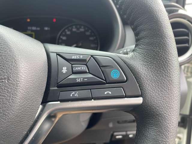 キックス １．２　Ｘ　（ｅ－ＰＯＷＥＲ）　プロパイロット　純正ナビ　アラウンドＶＭ　ナビ＆ＴＶ　ワンオ－ナ－車　追従クルコン　スマートキー　ＬＥＤヘッド　レーンアシスト　パワーステアリング　ドライブレコーダー　ＥＴＣ　整備記録簿有　メモリーナビ　サイドエアバッグ　アルミ　ＡＡＣ（9枚目）