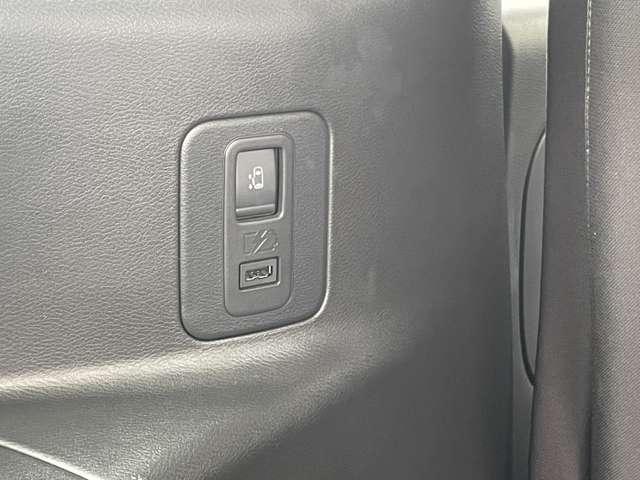 セレナ 1.2 e-POWER ハイウェイスター V プロパイ デカナビ アラモニ 両側オート 360°カメラ エマジェンシーブレーキ 1オナ スマキー バックカメラ LED レーンアシスト 点検記録簿付 ETC ドラレコ イモビ サイドカーテンエアバック フルオートエアコン アルミホイール(14枚目)