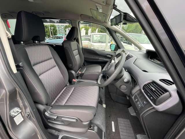 セレナ 1.2 e-POWER ハイウェイスター V プロパイ デカナビ アラモニ 両側オート 360°カメラ エマジェンシーブレーキ 1オナ スマキー バックカメラ LED レーンアシスト 点検記録簿付 ETC ドラレコ イモビ サイドカーテンエアバック フルオートエアコン アルミホイール(16枚目)