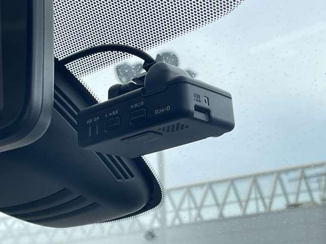 セレナ 2.0 ハイウェイスター VセレクションII プロパイ 純正デカナビ 後席モニタ AVM バックモニタ 全周囲モニタ アイスト インテリキー LEDライト ETC車載器 記録簿 ドライブレコーダー メモリ-ナビ アルミ TVナビ エアバック ABS Wエアバッグ パワーウィンドウ(12枚目)