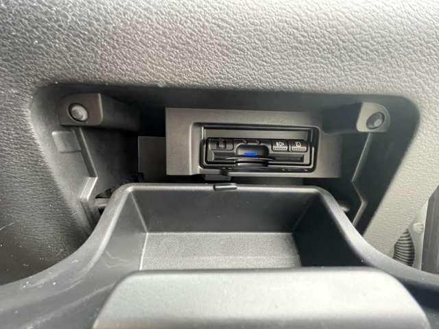 セレナ 2.0 ハイウェイスター VセレクションII プロパイ 純正デカナビ 後席モニタ AVM バックモニタ 全周囲モニタ アイスト インテリキー LEDライト ETC車載器 記録簿 ドライブレコーダー メモリ-ナビ アルミ TVナビ エアバック ABS Wエアバッグ パワーウィンドウ(14枚目)