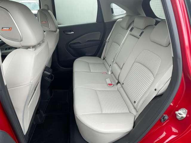 オーラ 1.2 G レザーエディション 純正ナビ アラモニ プロパイロット BOSE ワンオーナ 追突防止 レーダークルーズ 本革 車線逸脱警報装置 LED ドライブレコーダー 盗難防止 記録簿 バックモニター ETC インテリジェントキー メモリーナビゲーション AW オートエアコン(15枚目)