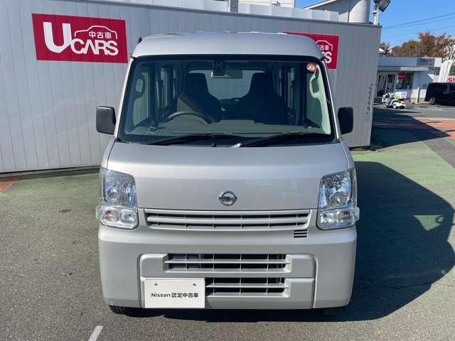 NV100クリッパーバン 660 DX ハイルーフ 5AGS車 助手席エアバック パワステ付き 運転席エアバック エアコン 整備記録簿(7枚目)