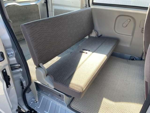 NV100クリッパーバン 660 DX ハイルーフ 5AGS車 助手席エアバック パワステ付き 運転席エアバック エアコン 整備記録簿(12枚目)