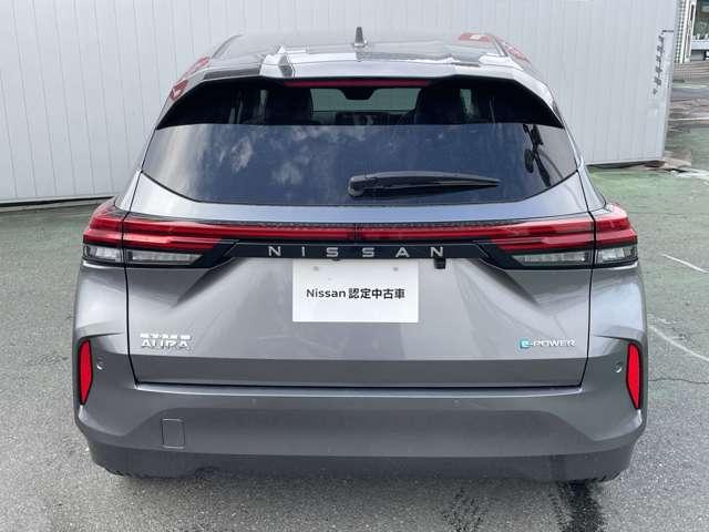 オーラ １．２　Ｇ　プロパイロット　純正ナビ　ＢＯＳＥ　アラモニ　自動（被害軽減）ブレーキ　ＬＥＤ　ＬＫＡ　サイドカメラ　ＥＴＣ　ドライブレコーダー　カーテンエアバッグ　イモビライザー　アルミホイール　インテリジェントキー　パワーウィンドウ　ワンオーナー　ナビＴＶ（12枚目）