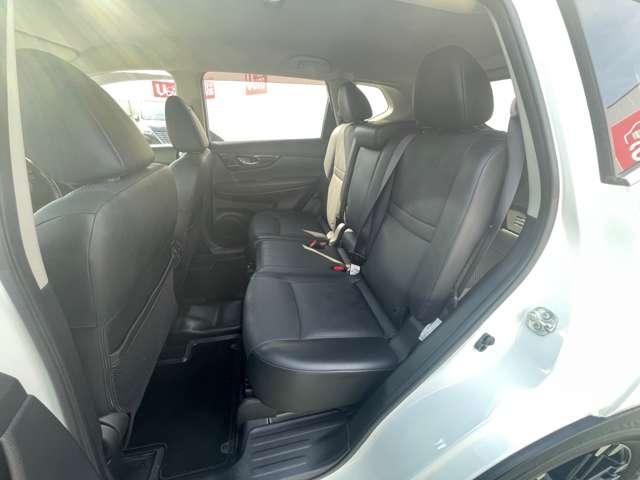 エクストレイル 2.0 20Xi 2列車 4WD NISMOパーツ プロパイ デカナビ アラモニ セキュリティ リアカメラ ワンオナ 追従クルーズ LED ドライブレコーダ インテリジェントキー LDW サイドカメラ ETC AAC ナビ&TV メモリーナビ キーフリー アルミホイール エアバッグ(13枚目)