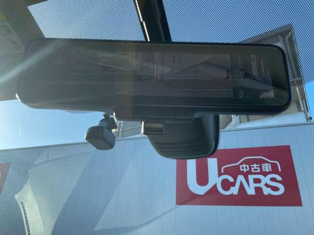 セレナ １．２　ｅ－ＰＯＷＥＲ　ハイウェイスター　Ｖ　プロパイロット　純正デカナビ　アラモニ　３６０°カメラ　エマジェンシーブレーキ　１オナ　スマキー　バックカメラ　ＬＥＤ　レーンアシスト　点検記録簿付　ＥＴＣ　ドラレコ　イモビ　サイドカーテンエアバック　フルオートエアコン　アルミホイール（8枚目）