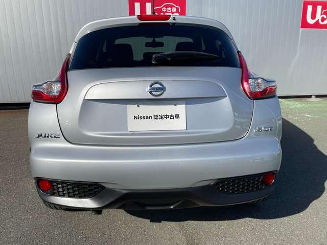 ジューク １．６　１６ＧＴ　純正ナビ　アラウンドビュー　フォグランプ　オートエアコン　バックモニター　全周囲カメラ　点検記録簿　アルミホイール　ワンセグＴＶ　ＡＢＳ　ＥＴＣ　キーレス　パワーウィンドウ　パワーステアリング　メモリーナビ　ワンオーナー車（8枚目）