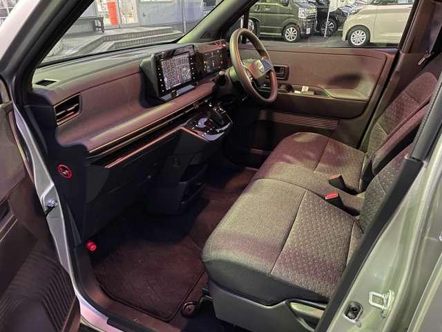 サクラ X 純正ナビ アラウンドビュー アラウンドヴューモニター 運転席エアバック AAC LEDヘッドランプ スマートキー レーンアシスト 盗難防止システム キーレスエントリー ワンオーナー バックモニター パワーステアリング ABS(11枚目)