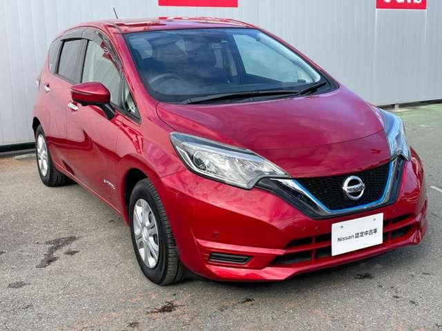 ノート 1.2 e-POWER X 純正ナビ アラモニ エマブレ 踏み間違い 360°カメラ 記録簿付 Rカメラ 運転席助手席エアバック レーンキープ AUTOエアコン 1オーナー 盗難防止システム ナビTV サイドカメラ 運転席エアバッグ キーレスエントリー ドラレコ ABS(13枚目)