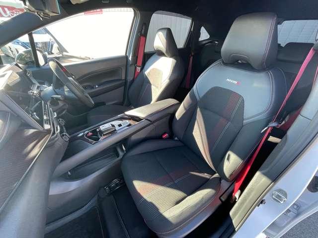 オーラ ニスモ　カーテンエアバッグ　エマブレ　インテリキー　ＥＴＣ　ドラレコ　車線逸脱警報　ワンセグ　キーフリーシステム　ダブルエアバック　定期点検記録簿　アルミホイール　運転席エアバッグ　メモリーナビ　ナビＴＶ（12枚目）