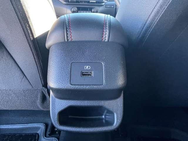 オーラ ニスモ　カーテンエアバッグ　エマブレ　インテリキー　ＥＴＣ　ドラレコ　車線逸脱警報　ワンセグ　キーフリーシステム　ダブルエアバック　定期点検記録簿　アルミホイール　運転席エアバッグ　メモリーナビ　ナビＴＶ（16枚目）